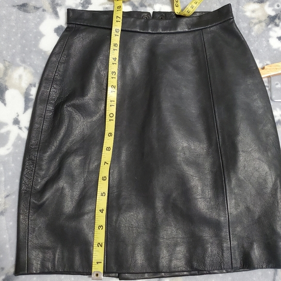 John michael 100% leather mini skirt - Picture 8 of 8